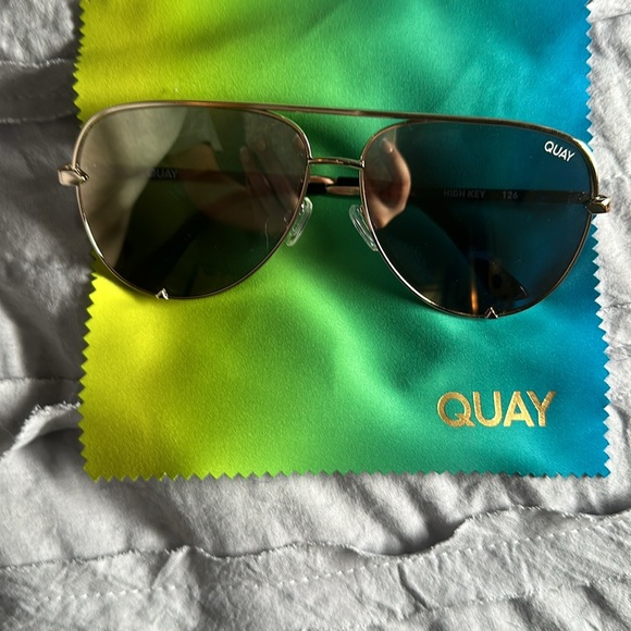 Quay High Key - Picture 2 of 3